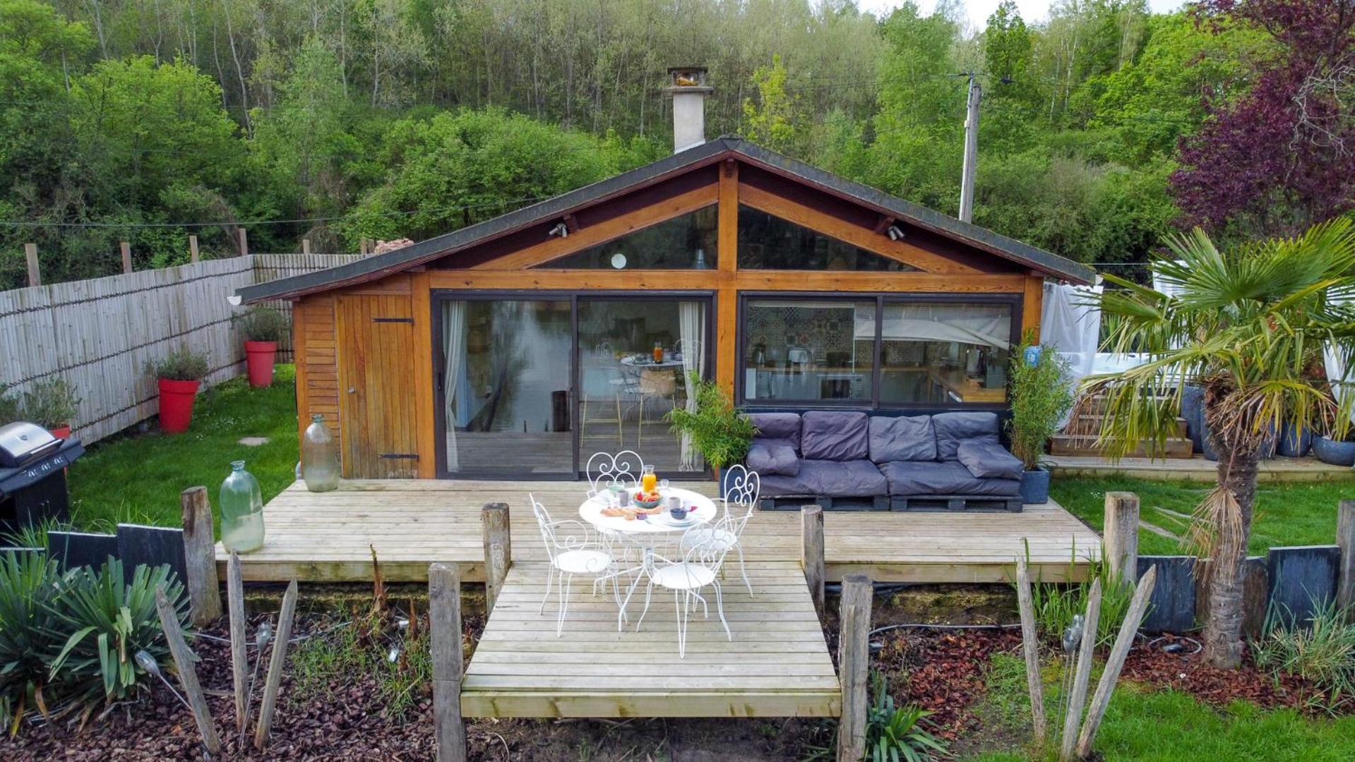 Kaebane 85, Lodge Avec Spa Au Bord De L'Eau Prouilly Esterno foto
